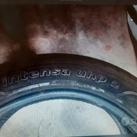 GOMME 225/50 R17