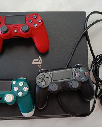  PS4 Pro Usata+ controller 2 Wireless + 1 Con Filo