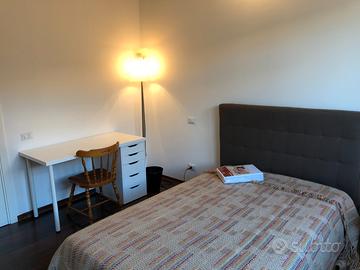 Posto letto in stanza singola per studentessa