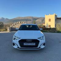 AUDI A3 Sedan 35 TDI S tronic Business Advanced