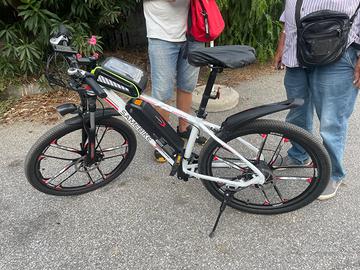 Bicicletta elettrica SAMEBIKE