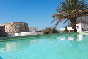 Villa 12 posti letto Torre Suda