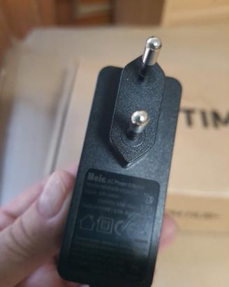 alimentatore per modem tim