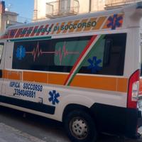 Ambulanza motore messo a nuovo