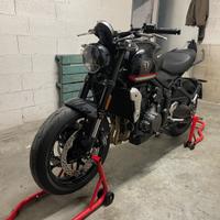 Triumph Trident 660