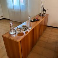 Mobile in noce Former