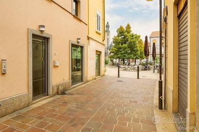 Immobile di 94 m² con 3 locali a Seregno
