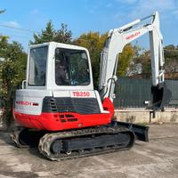 E116 Escavatore Takeuchi TB250 50 q.li