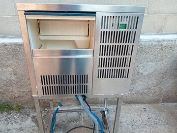 MACCHINA DEL GHIACCIO BREMA