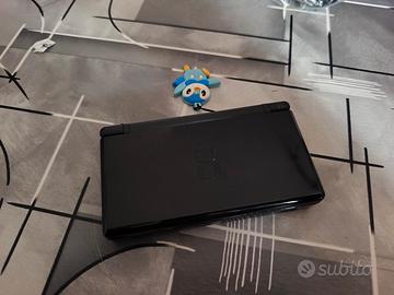 Nintendo DS Lite con giochi ed accessori
