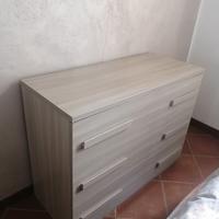 Cassettone e comodini