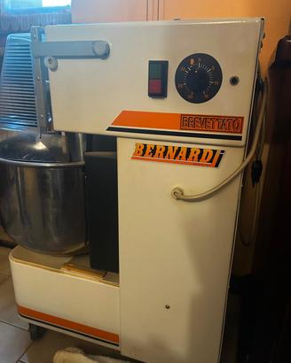 impastatrice professionale Bernardi FM10