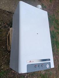 Caldaia Joannes Alba camera stagna gas metano 24kw