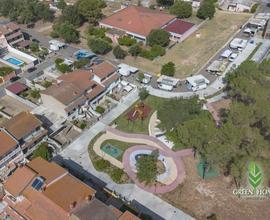 Rifinita villetta con doppio giardino