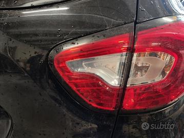 Fanale post dx int RENAULT CAPTUR del 2017