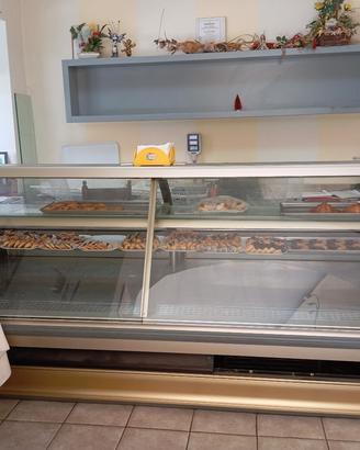 banco frigorifero pasticciera 