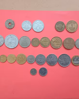 Collezione 156 monete diverse Francia a 68 euro