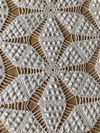 Coperta uncinetto bianca