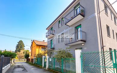 LUMINOSO BILOCALE IN ZONA SANT'ANNA