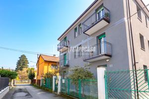 LUMINOSO BILOCALE IN ZONA SANT'ANNA