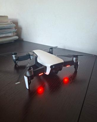 DJI MAVIC AIR