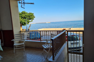 Veranda sul mare - casa vacanze FRONTE MARE