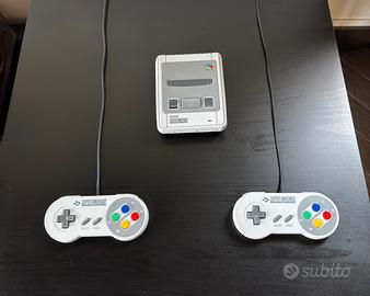 Nintendo SNES Mini - Console + 2 Controller