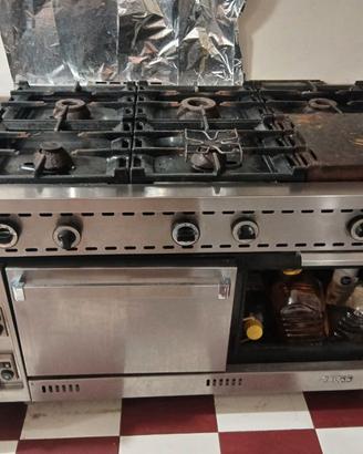Cucina professionale 6 fornelli