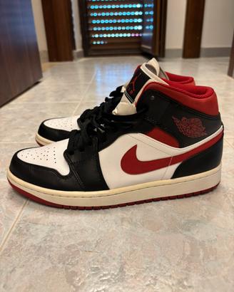 Nike Air Jordan 1 Mid