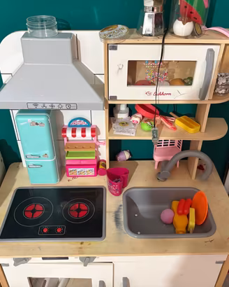 casa bambole e cucina bambini in legno