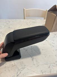 Poggiabraccio auto