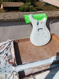 Chitarra elettrica artigianale