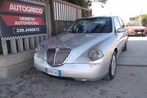 Lancia Thesis 2.4 JTD Emblema