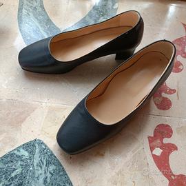 Scarpa décolleté da donna classica con tacchetto 