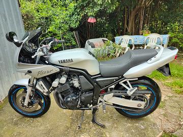 Fazer 600 