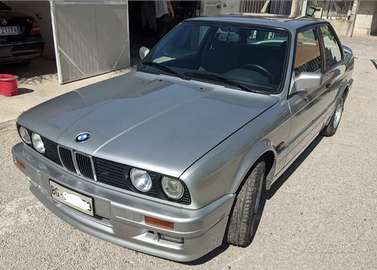 BMW e30 320is restauro totale