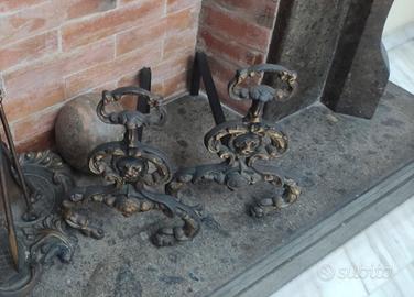 Set camino in ghisa +coppia di alari
