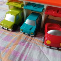 Garage auto giocattolo