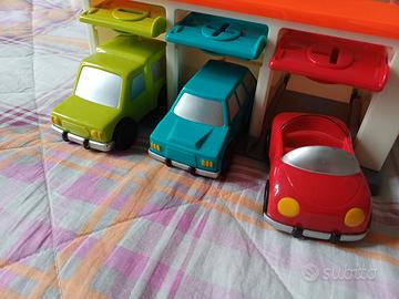 Garage auto giocattolo