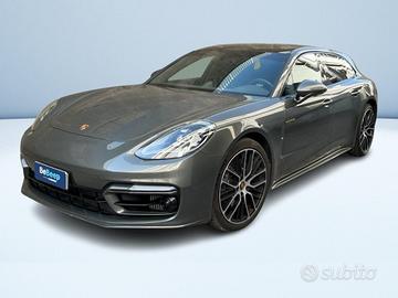 Porsche Panamera Sport Turismo 2.9 4 e-hybrid Plat