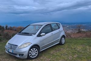 Mercedes Benz 180 CDI Clase A 2005 - 5 P 