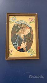 Quadro ricamato a mano con madonna