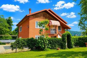 Appartamento di 85 m² con 3 locali e box auto dopp