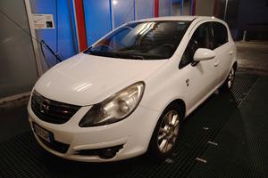Opel corsa 2010 1.2
