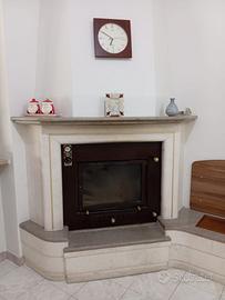 Rivestimento camino in marmo