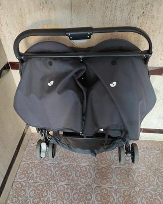 Passeggino Gemellare 