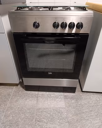 Cucina a gas 4 fuochi 