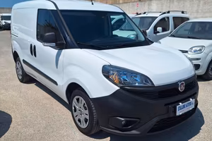 Fiat Doblo 1.6MJT 105CV 3 posti Cargo Lounge 2021
