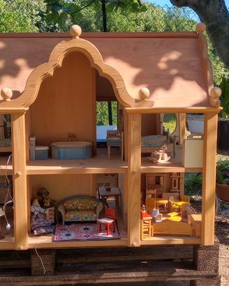 Casa delle bambole vintage