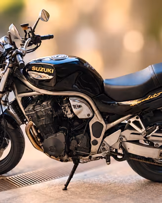 Suzuki GSF 1200 Bandit GV75A ASI